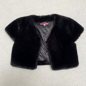 DERHY KIDS “Diana” Faux Fur Shrug / Open Short Sleeve Coat